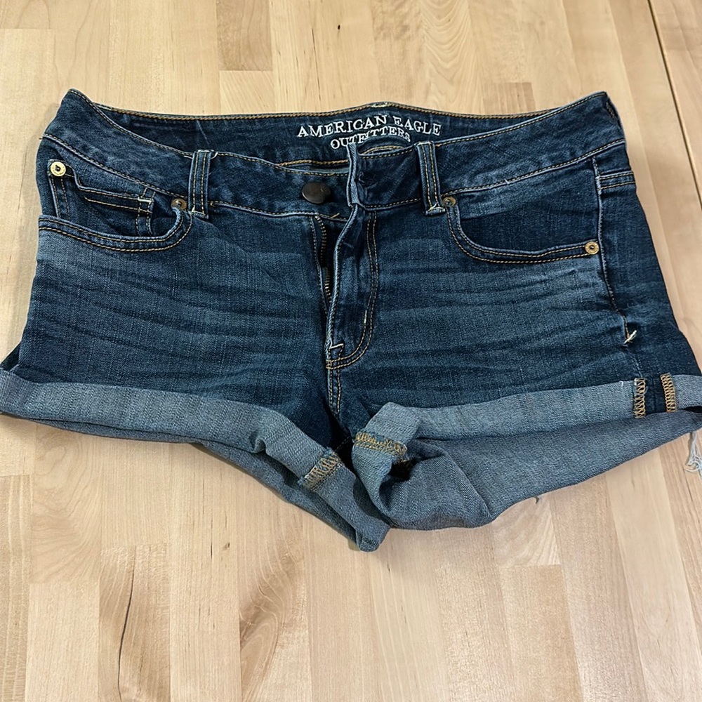 American Eagle outfitters – denim jeans, size 8